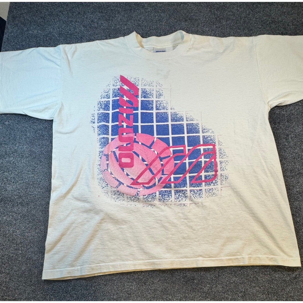 Vintage Volleyball Graphic T-Shirt XXL White Pink Blue 90s Made in USA